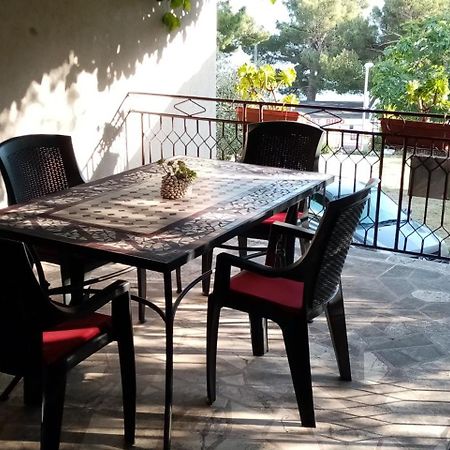 Summerhouse Duce Omis Luaran gambar