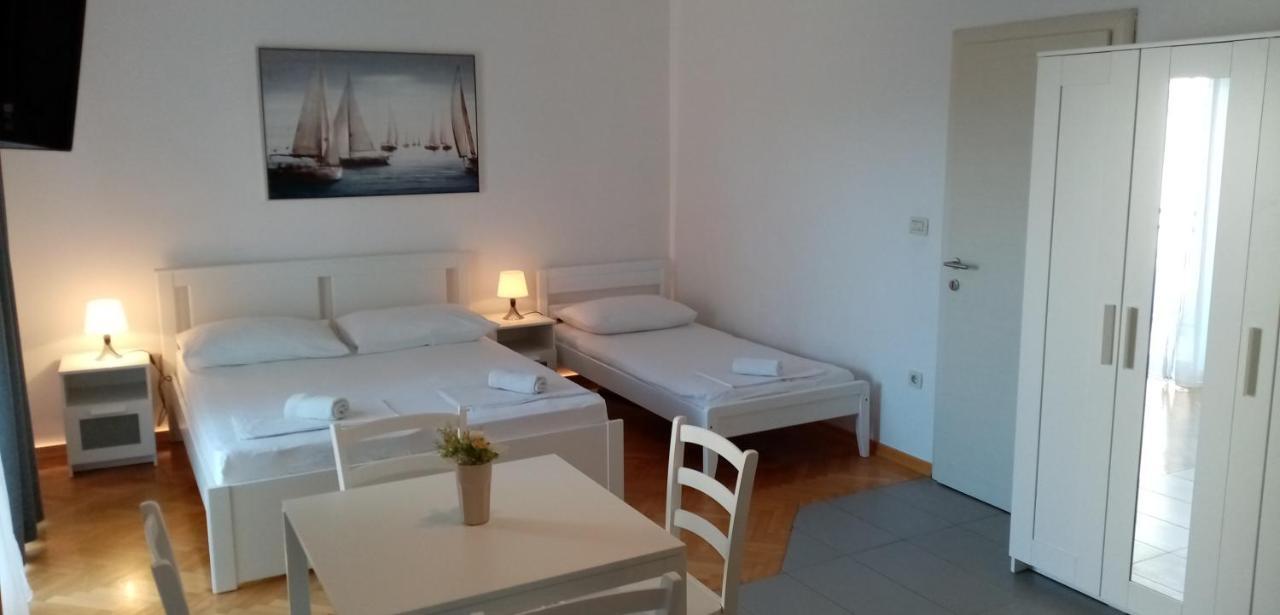 Summerhouse Duce Omis Luaran gambar