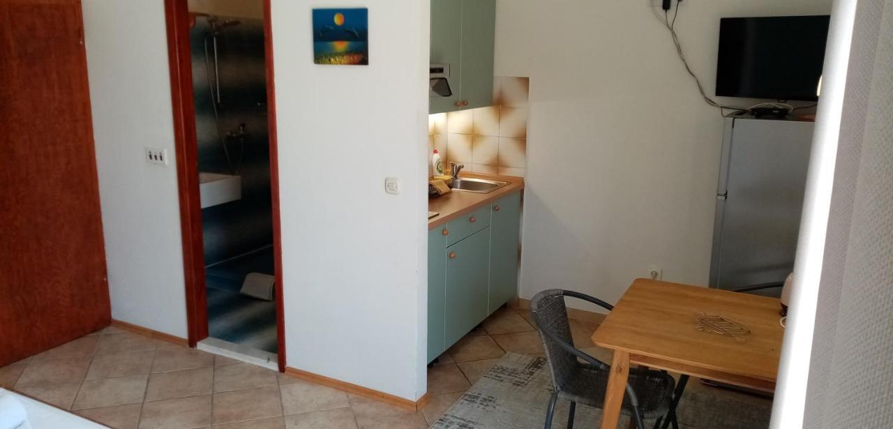 Summerhouse Duce Omis Luaran gambar