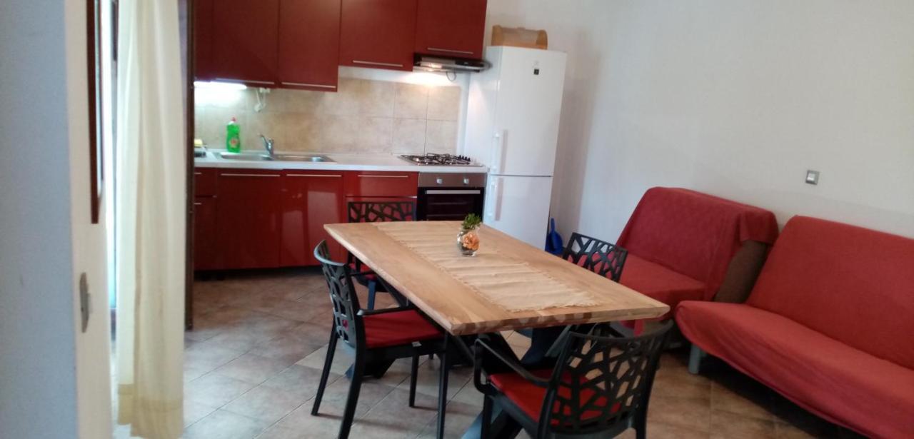 Summerhouse Duce Omis Luaran gambar