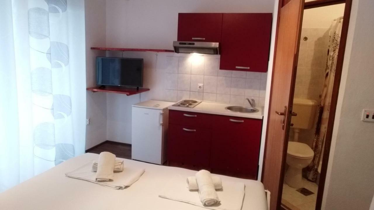 Summerhouse Duce Omis Luaran gambar